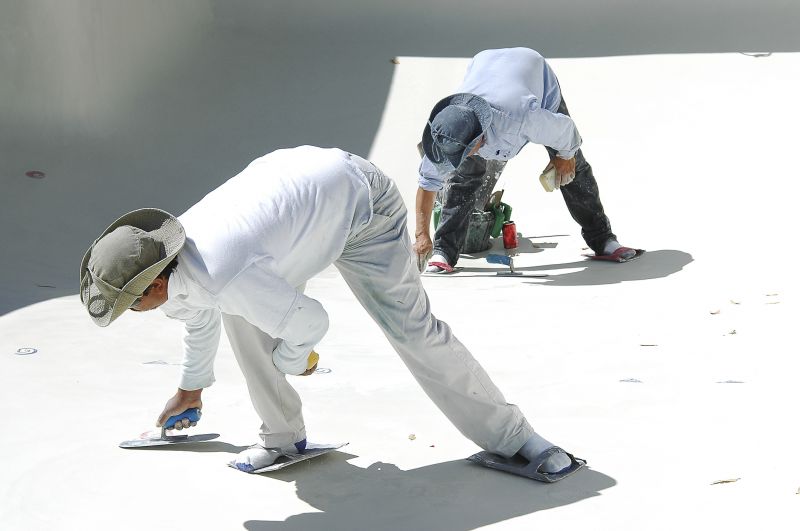 Pool Maintenance Firms